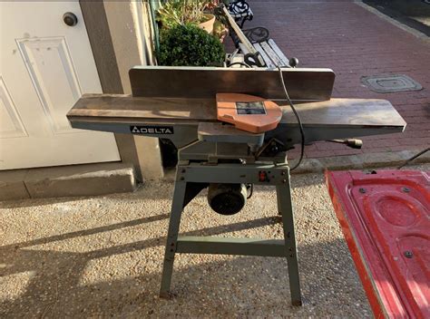 Im selling for a friend and can verify it does turn on. . 8 jointer for sale craigslist